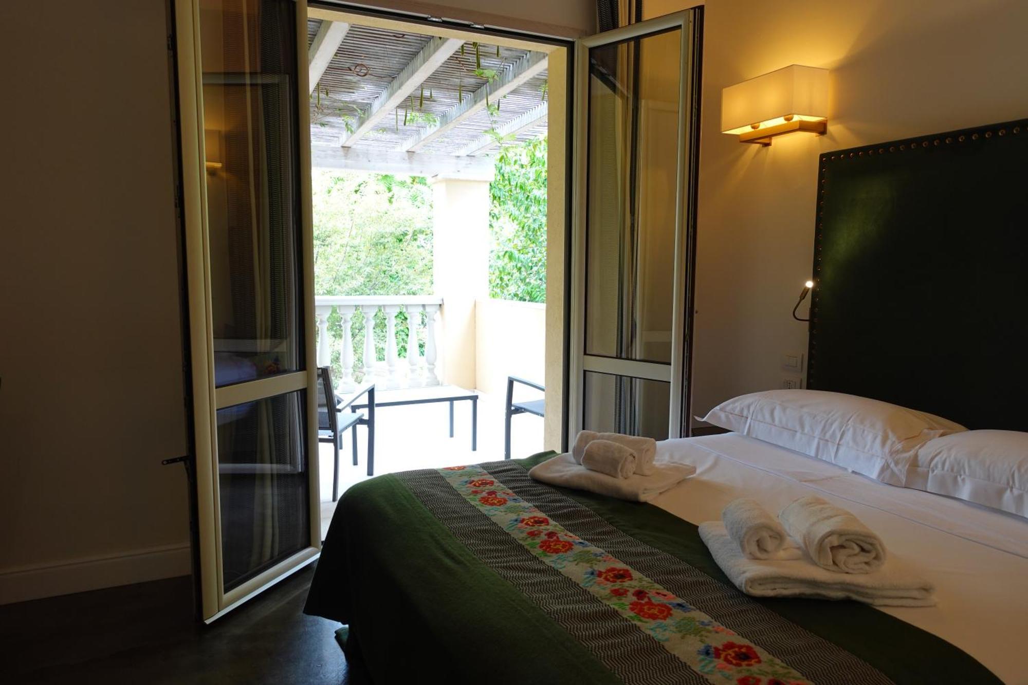Kemani Villa Sara Olbia Exteriör bild